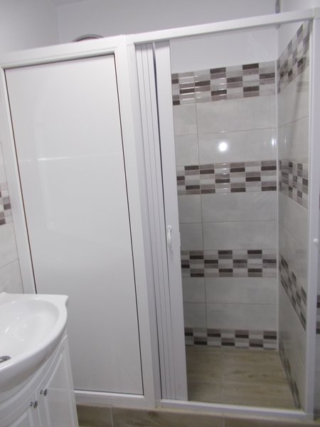 Basarabia, Diham, apartament 2 camere,